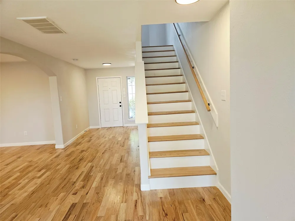 4227 Richmeadow Drive Houston, TX 77048