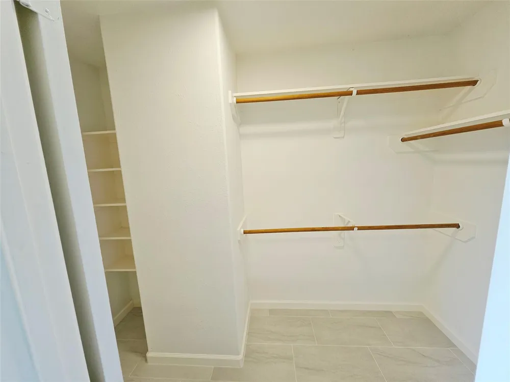 4227 Richmeadow Drive Houston, TX 77048