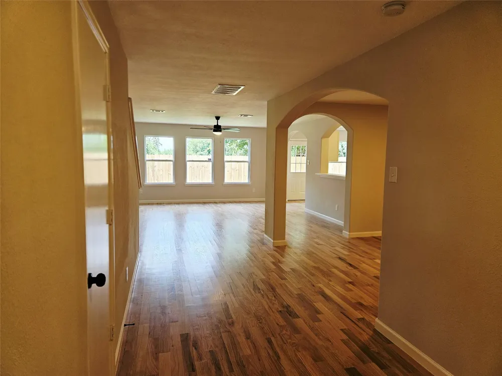 4227 Richmeadow Drive Houston, TX 77048