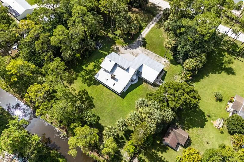 9743 169th Court Jupiter, FL 33478