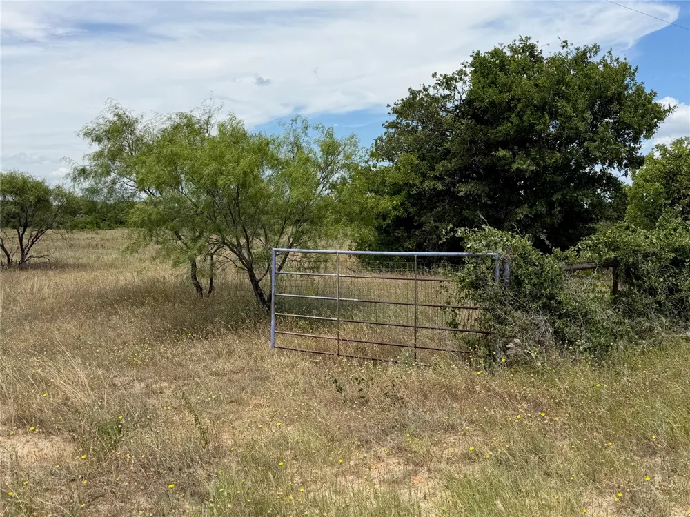 1450 CR 240 Rising Star, TX 76471