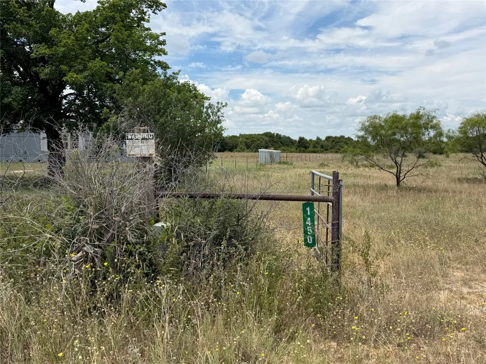 1450 CR 240 Rising Star, TX 76471