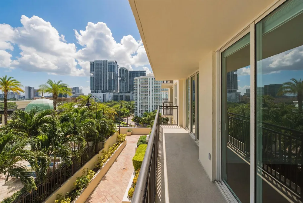 600 W Las Olas Boulevard #905s Fort Lauderdale, FL 33312