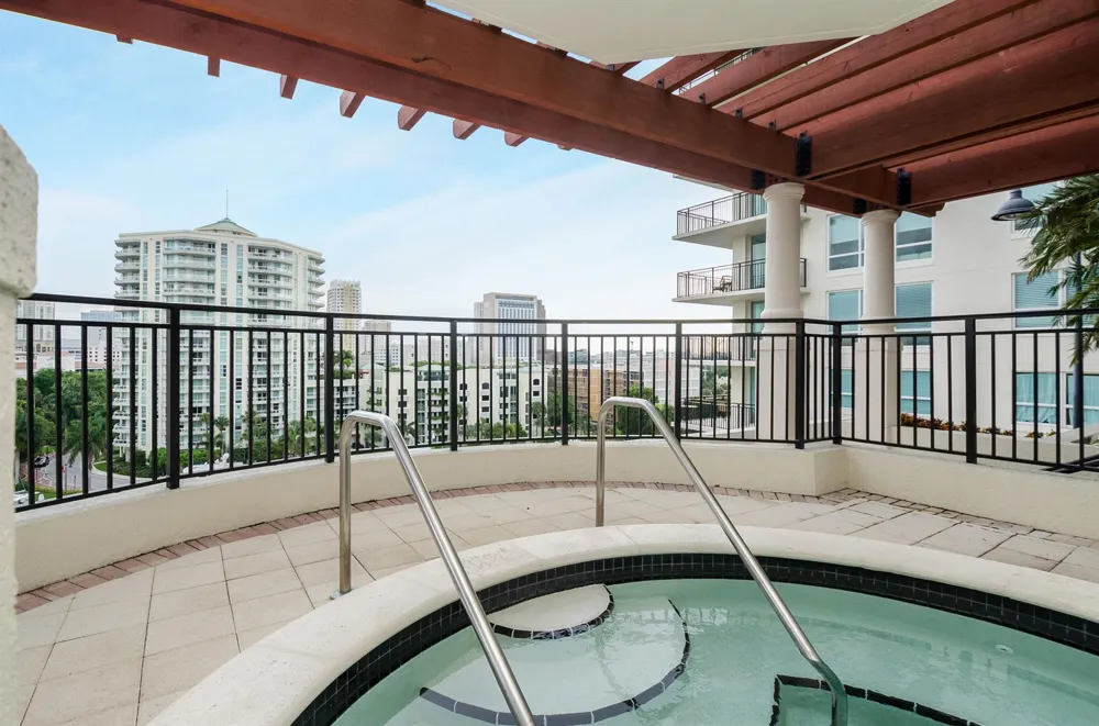 600 W Las Olas Boulevard #905s Fort Lauderdale, FL 33312