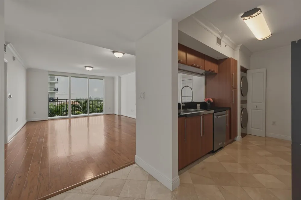 600 W Las Olas Boulevard #905s Fort Lauderdale, FL 33312