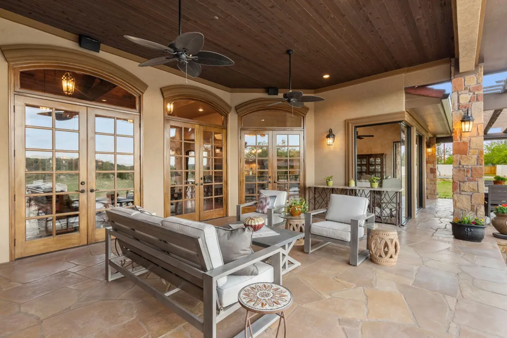 481 Chimney Cove Drive Marble Falls, TX 78654