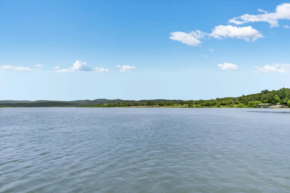 481 Chimney Cove Drive Marble Falls, TX 78654