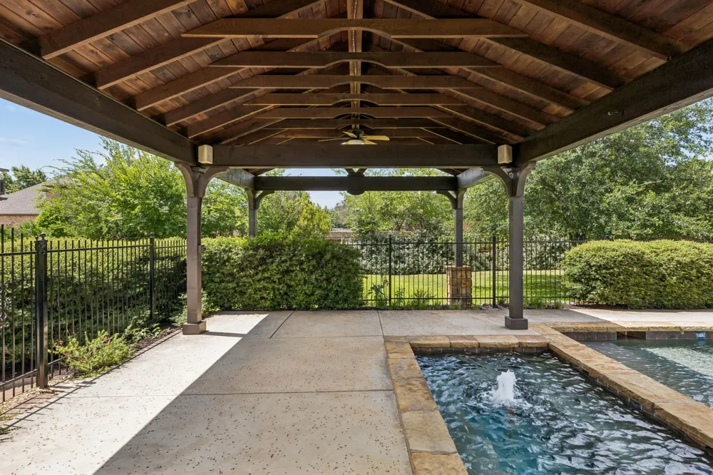 2012 Woodbine Circle Southlake, TX 76092