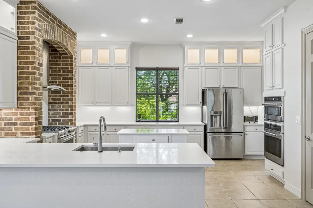 2012 Woodbine Circle Southlake, TX 76092