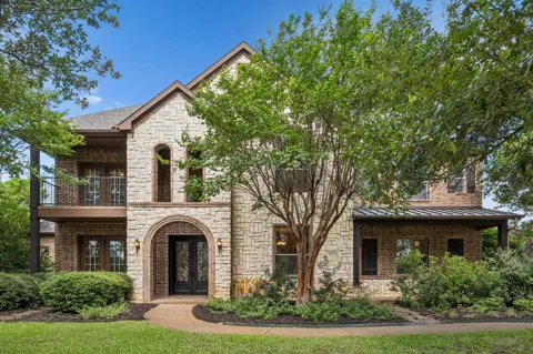 2012 Woodbine Circle