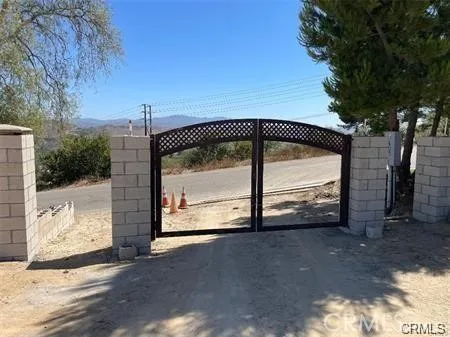 12493 PRESILLA ROAD Camarillo, CA 93012