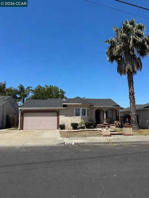 26849 Lakewood Way