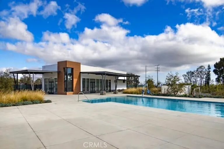 1663 Coral Sea Lane San Pedro, CA 90732