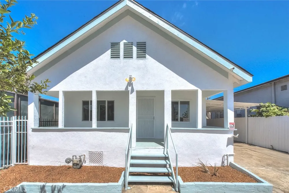 5506 Holmes Avenue Los Angeles, CA 90058