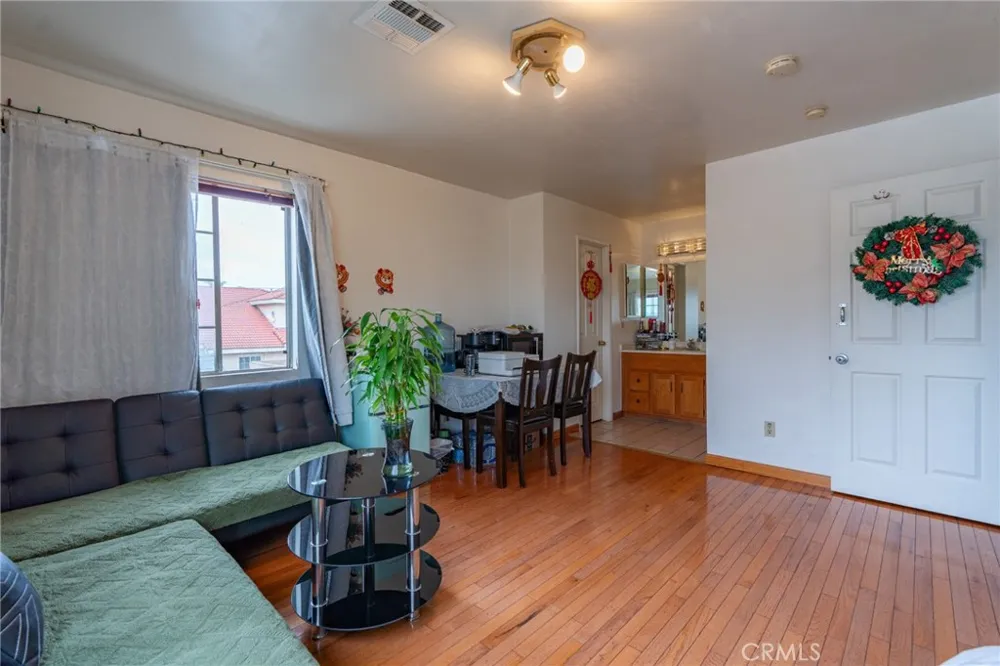 309 Mcpherrin Monterey Park, CA 91754