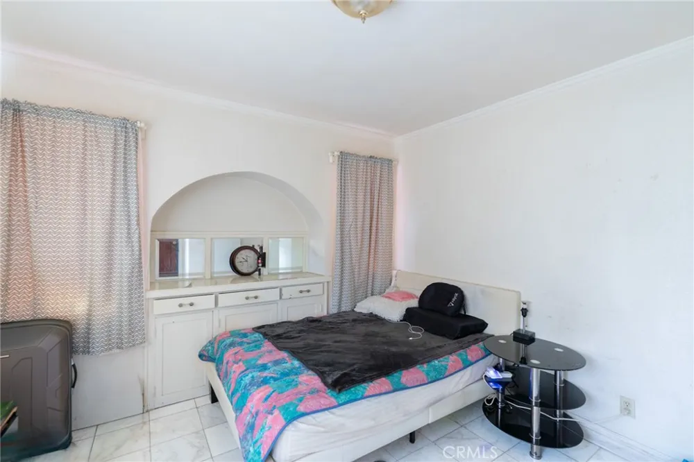 309 Mcpherrin Monterey Park, CA 91754