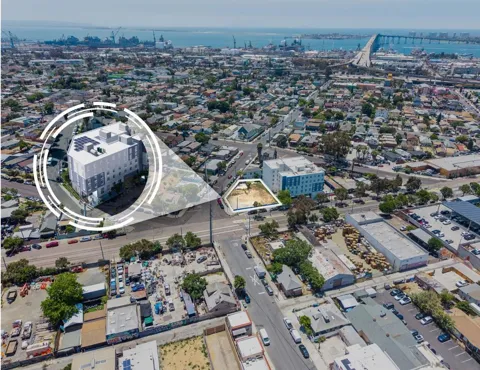 2575 Commercial Street