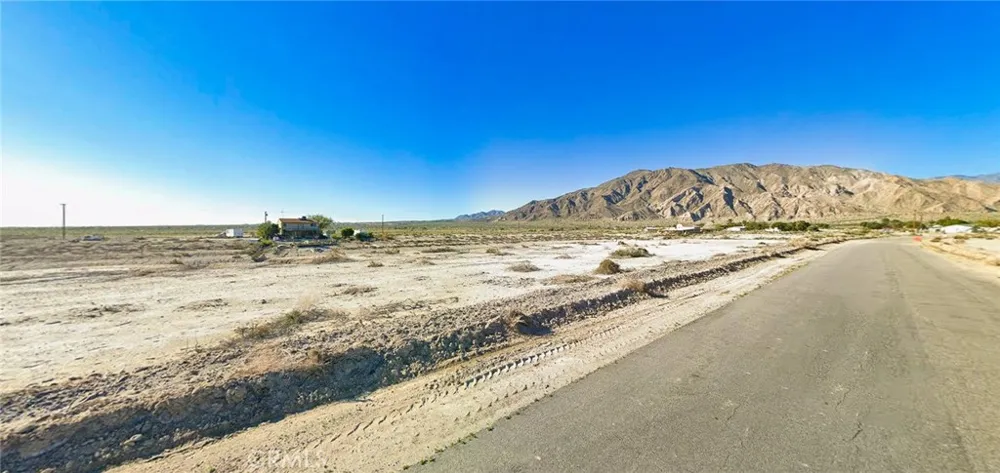123 Honolulu Lane Thermal, CA 92274