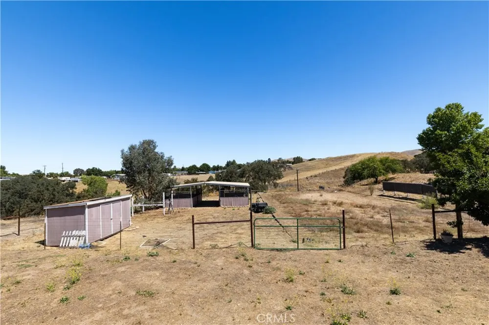 8740 Martinez Drive San Miguel, CA 93451