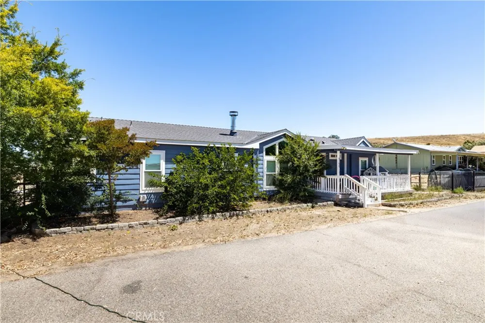 8740 Martinez Drive San Miguel, CA 93451