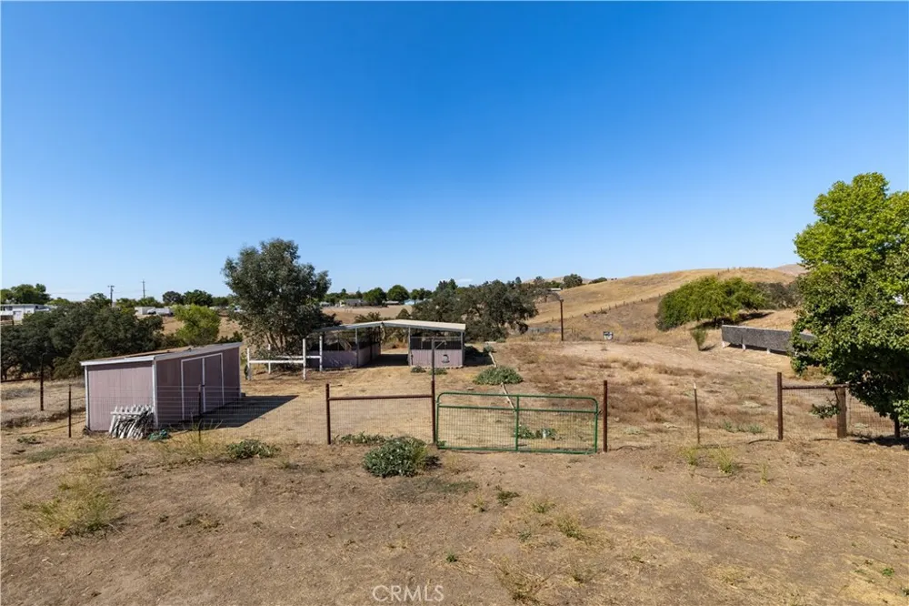 8740 Martinez Drive San Miguel, CA 93451