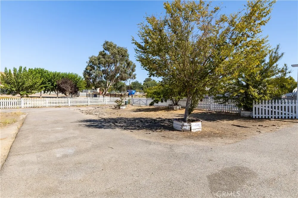 8740 Martinez Drive San Miguel, CA 93451