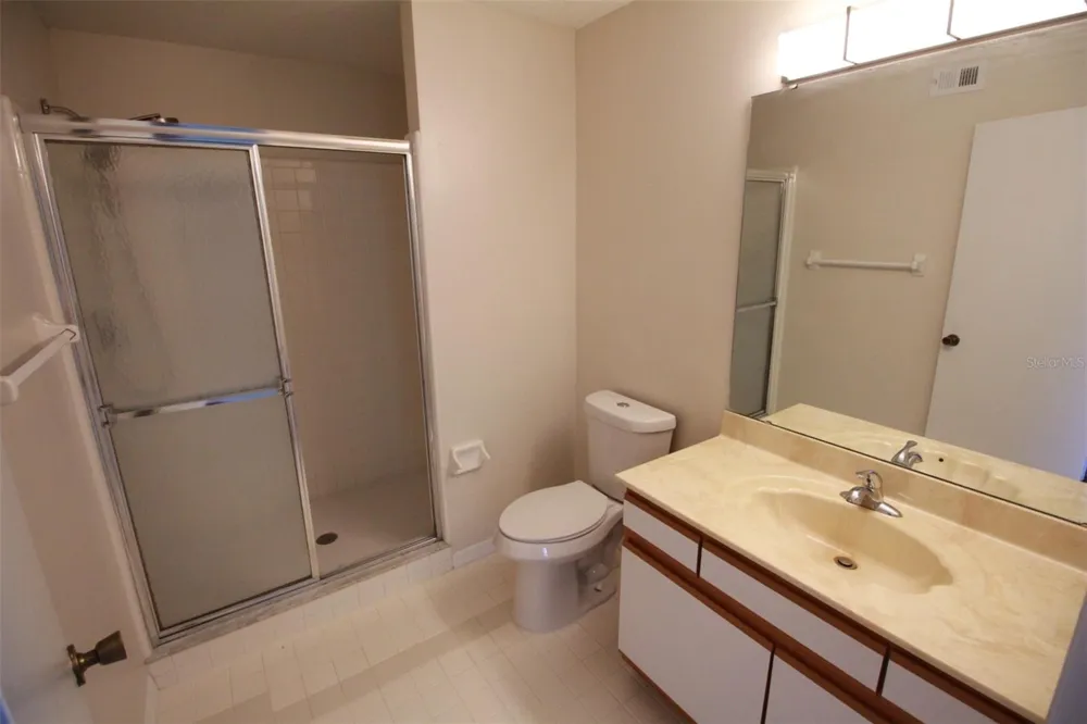5301 WHITE CLIFF LANE #2 Orlando, FL 32812