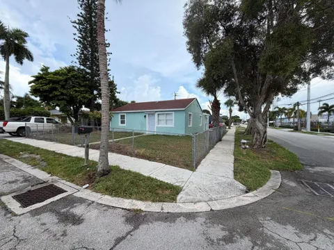 442 Winters Street