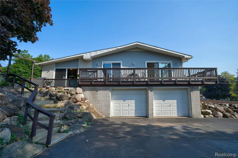 10504 Tamryn Boulevard Rose Township, MI 48442