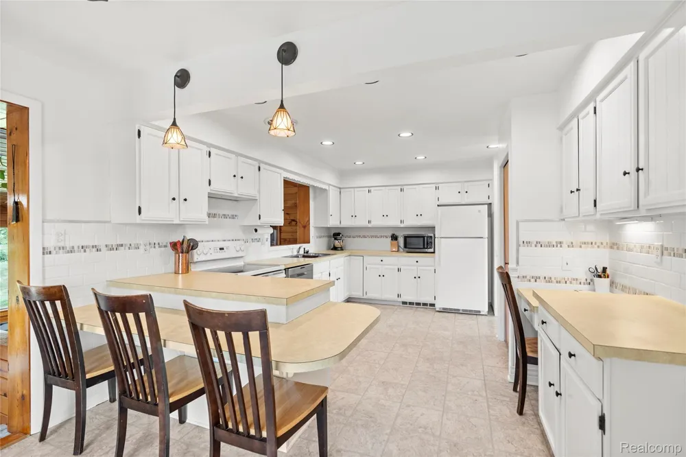 10504 Tamryn Boulevard Rose Township, MI 48442