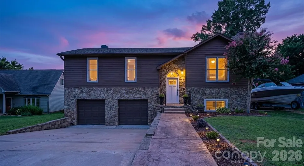 21416 Verano Place Cornelius, NC 28031