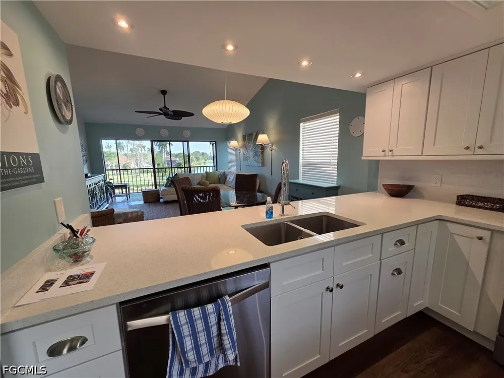 Aeries Way Drive #325 Fort Myers, FL 33912
