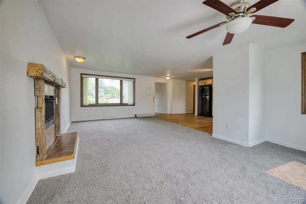10401 Degrand Street White Lake Charter Township, MI 48386