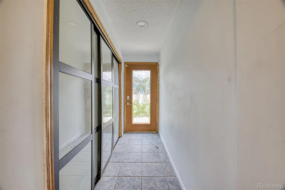 10401 Degrand Street White Lake Charter Township, MI 48386