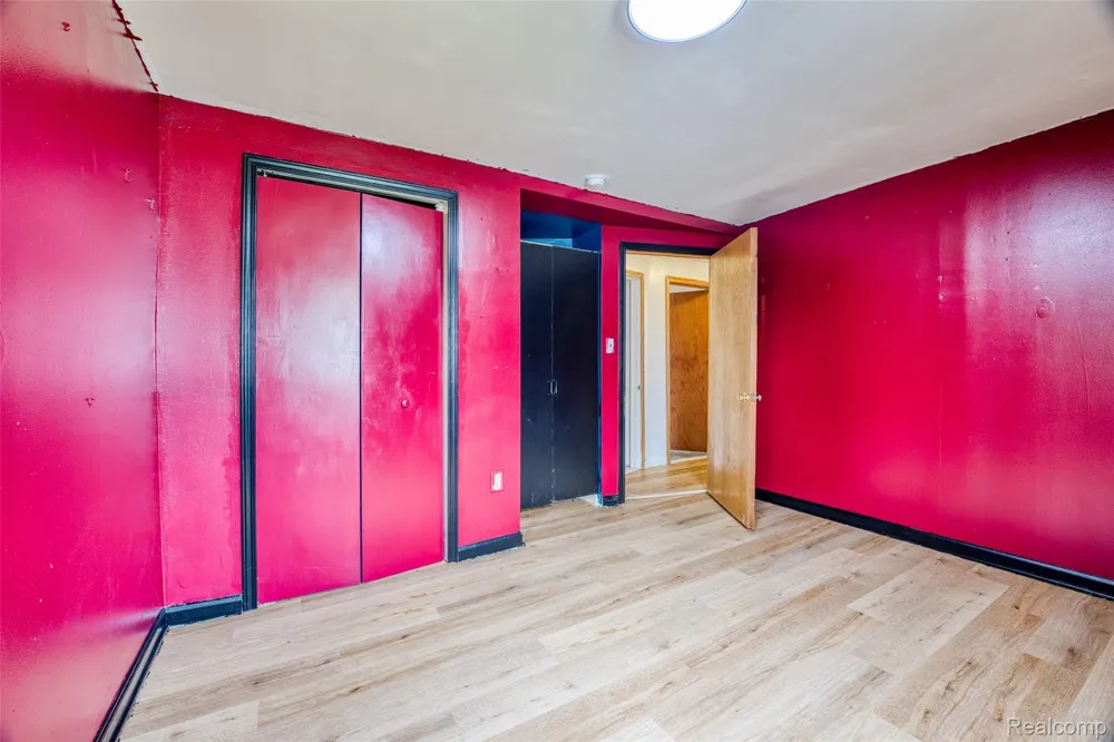 10401 Degrand Street White Lake Charter Township, MI 48386