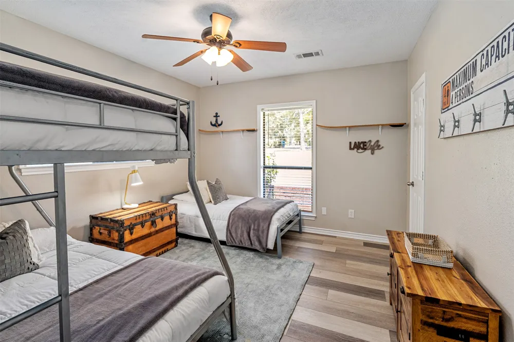 111 Hickory Creek Circle Gun Barrel City, TX 75156
