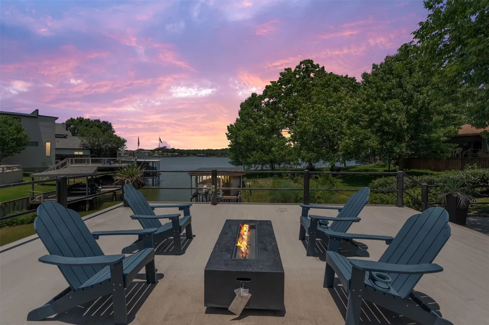 111 Hickory Creek Circle Gun Barrel City, TX 75156