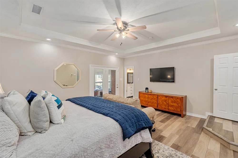 111 Hickory Creek Circle Gun Barrel City, TX 75156