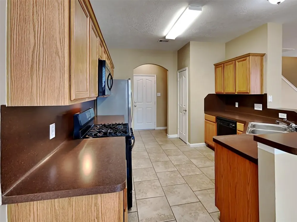 12027 Bunny Lane Pinehurst, TX 77362