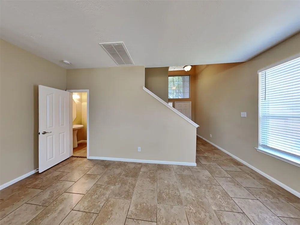 12027 Bunny Lane Pinehurst, TX 77362
