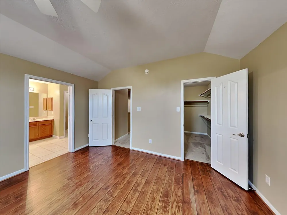 12027 Bunny Lane Pinehurst, TX 77362