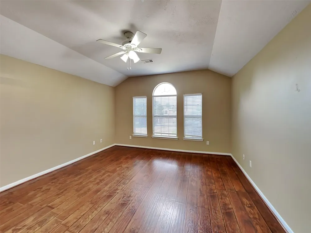 12027 Bunny Lane Pinehurst, TX 77362