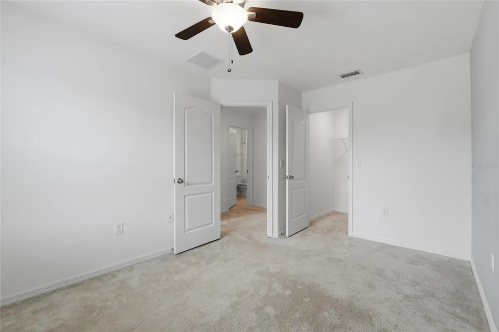 3857 HAMPSTEAD LANE Lakeland, FL 33810