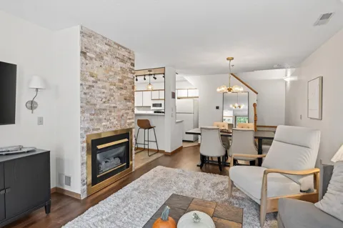 2597 Bedford Court #27