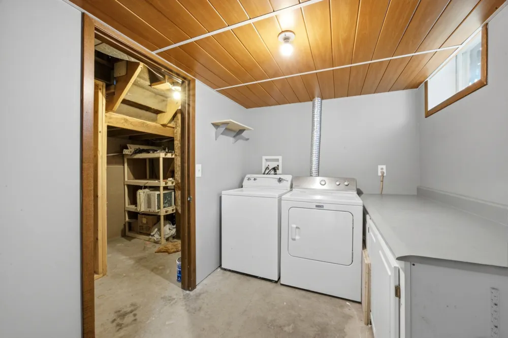228 9th Street Breckenridge, MN 56520
