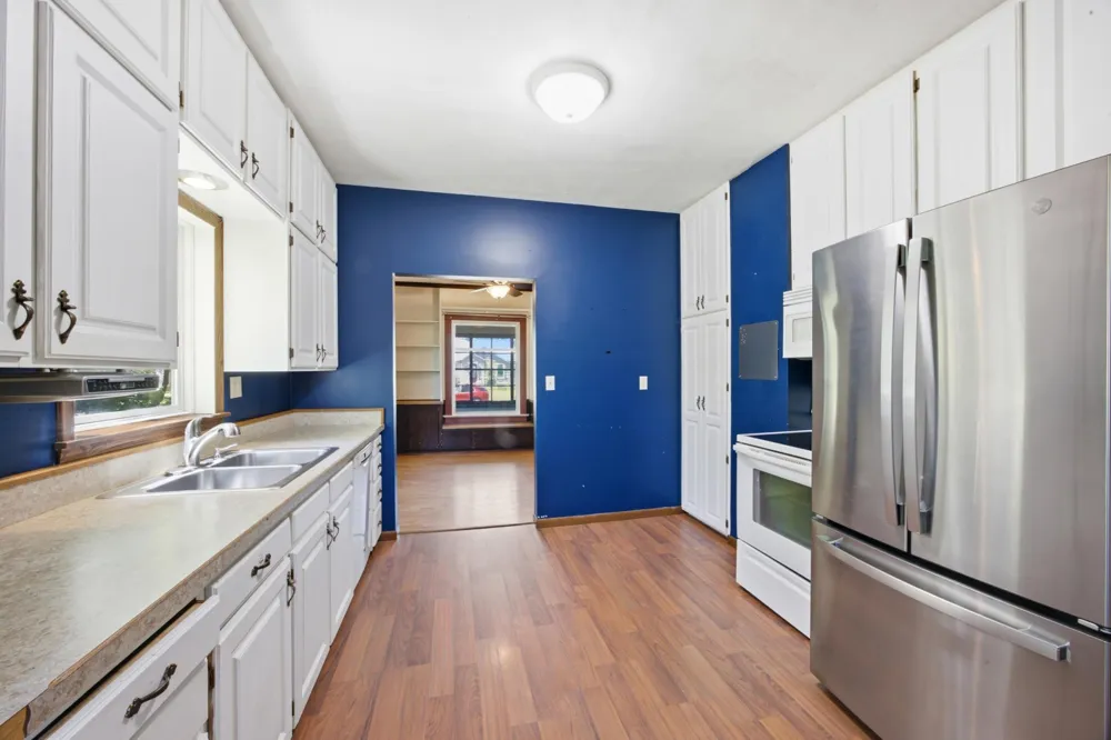 228 9th Street Breckenridge, MN 56520