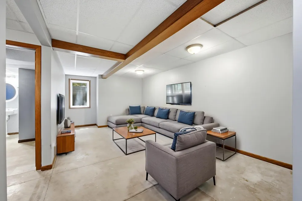228 9th Street Breckenridge, MN 56520