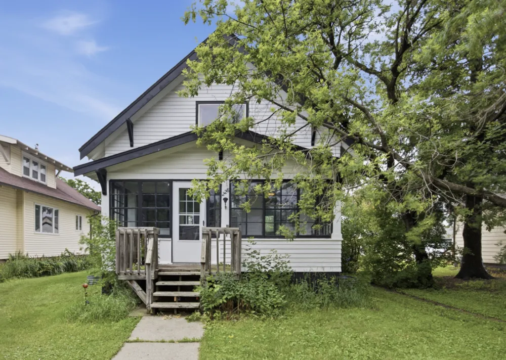 228 9th Street Breckenridge, MN 56520