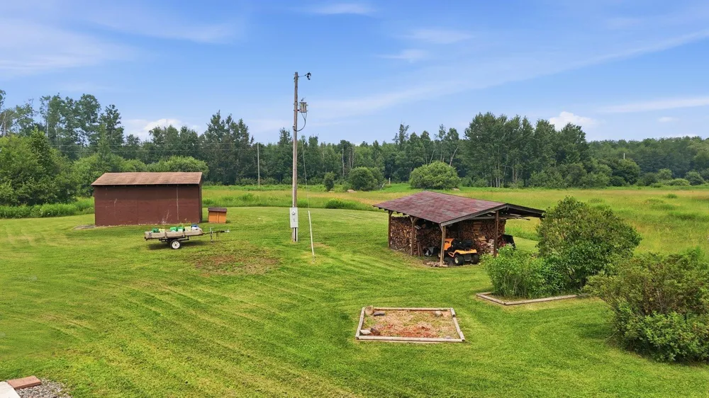 6222 County Road 130 Kettle River, MN 55757