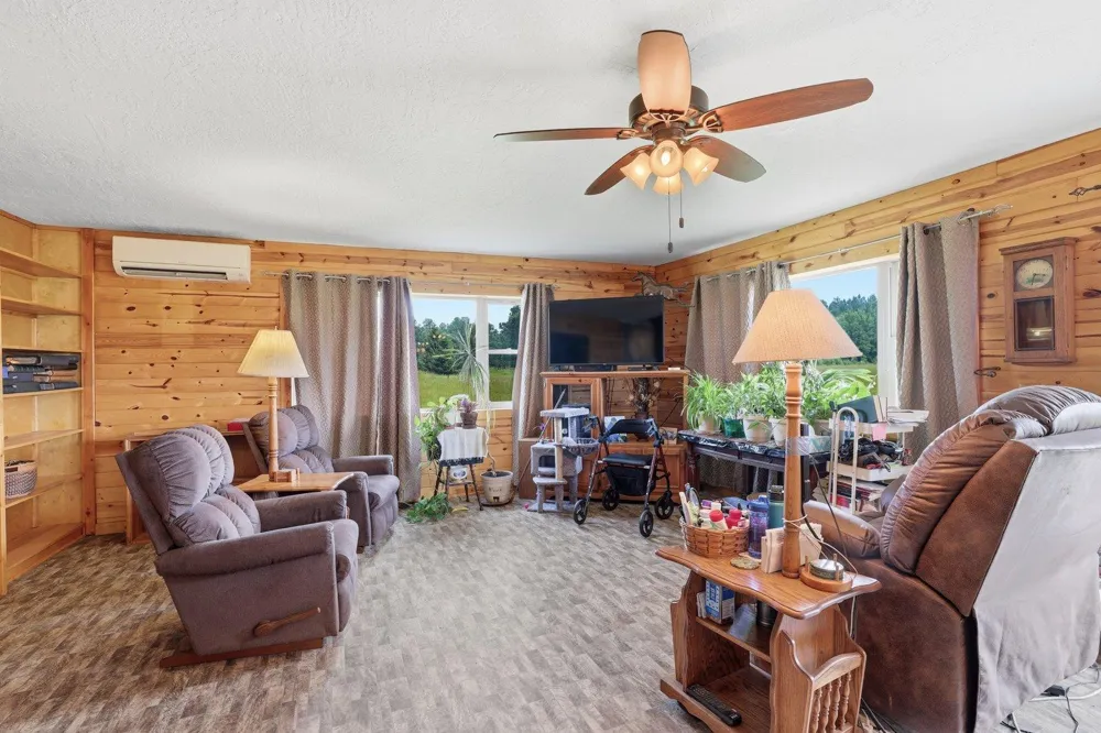 6222 County Road 130 Kettle River, MN 55757